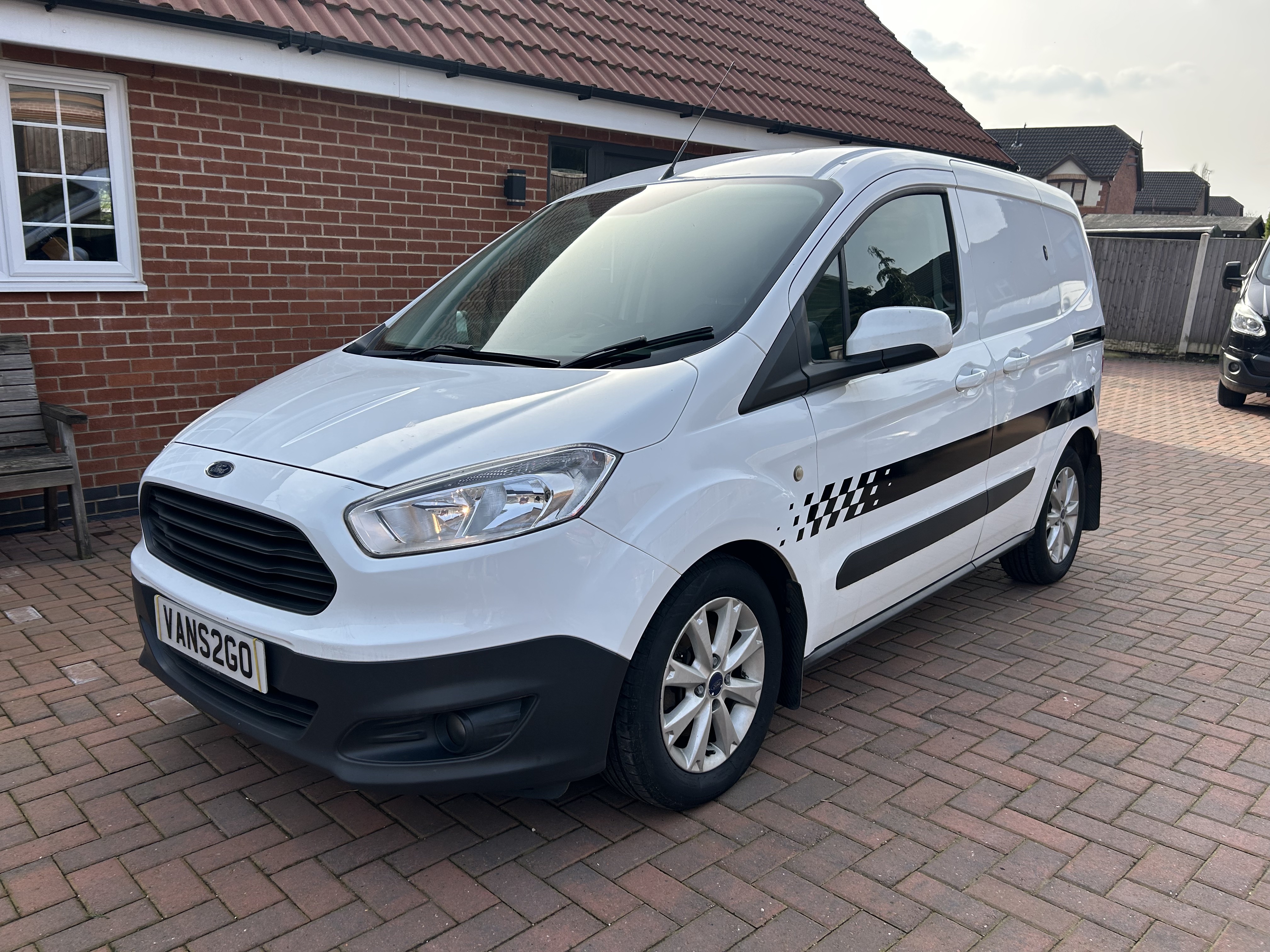 2018 Ford Transit Courier Trend