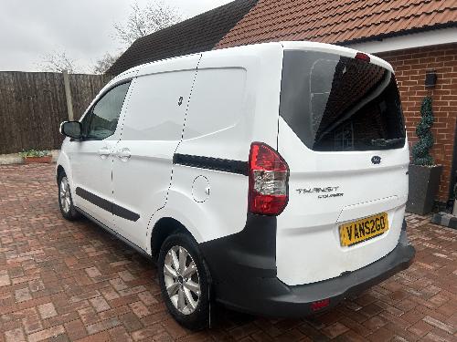 2018 Ford Transit Courier Trend