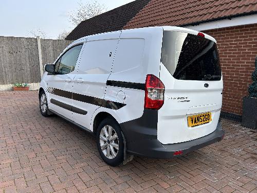 2018 Ford Transit Courier Trend