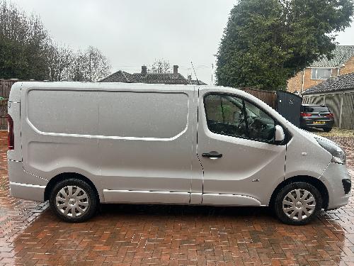 2017 Vauxhall Vivaro 1.6 CDTi BiTurbo